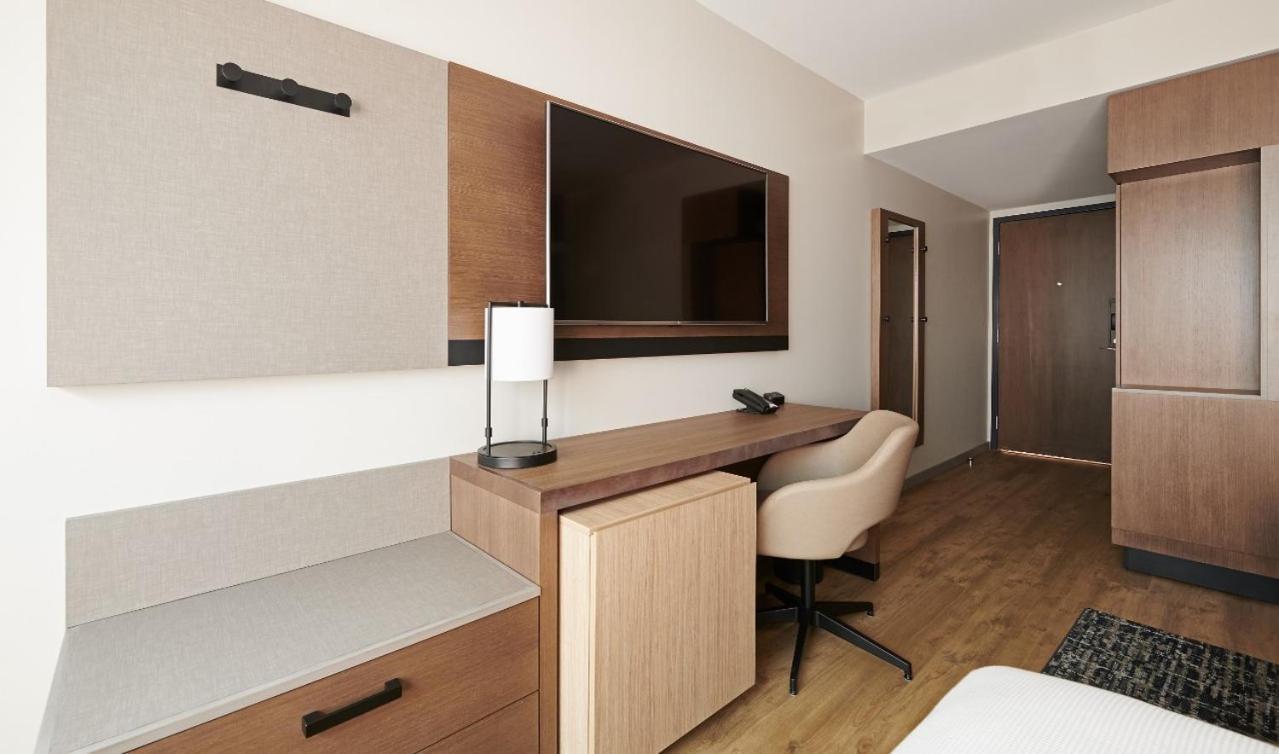 Hyatt Place ケープ・カナベラル エクステリア 写真